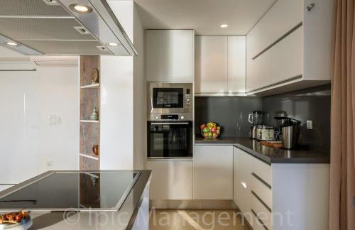 Villa Pelagia A Superb Southern Stay - Photo 6