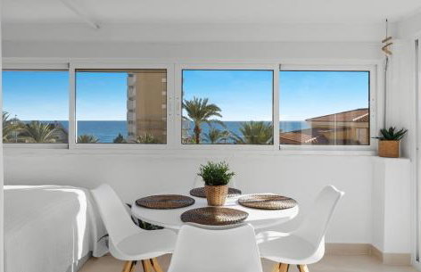 Penthouse - Beach - Sea View - Pool - 40 sqm Private Terrace - One Bedroom - Sleeping Alcove - Foto 15