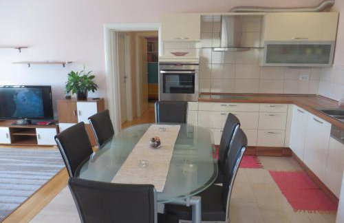 Apartment Simaris - spacious with terrace and sea view - Foto 14