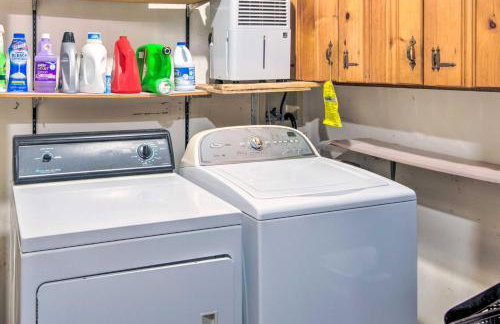 Lakefront Retreat with Kayaks, Grill, Fire Pit! - Foto 21