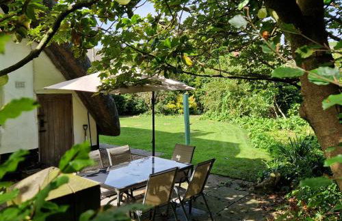 Delightful 3bed thatched Cottage - Foto 2