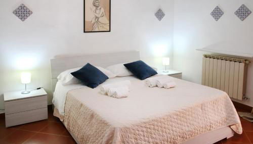 Attico vista mare con terrazza e spa riscaldata - Foto 2