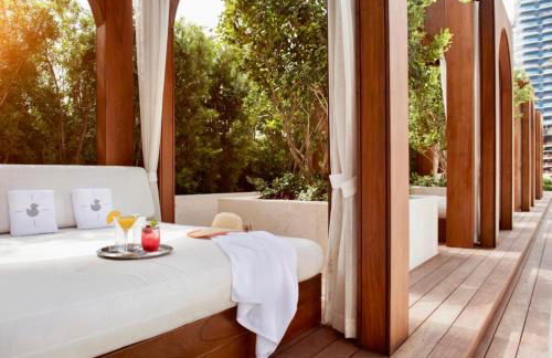 SLS Lux Brickell Exclusive by Palermo Home Miami - Photo 13