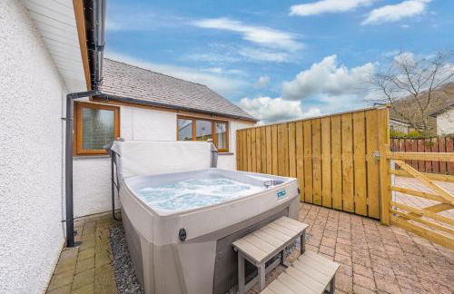 Riverside Cottage 6 guests 4 adults max hot tub - Foto 17