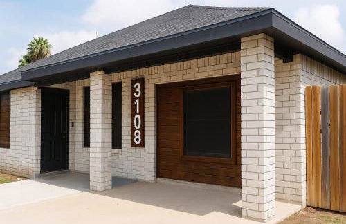 Cozy House in Mayberry - Photo 23