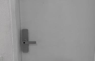 Apartamento ao lado do metrô e praia, 45m2, Tv 55" - Foto 31