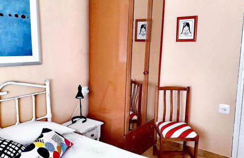 Charming House in El Poyo del Cid with Garden and Terrace - Foto 11