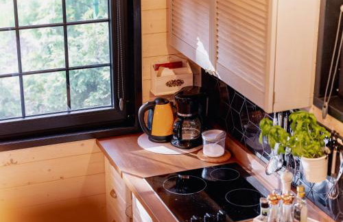 White & Black - Photo 6