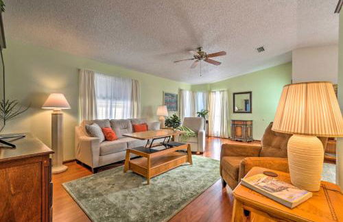 Lovely Lady Lake Home with Resort Amenities and Lanai! - Foto 7