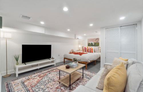 Holiday Home Brownstone City Stay 5BEDS, Private Dual Units - Foto 8