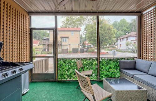Charming Downtown Helen Getaway - Foto 16