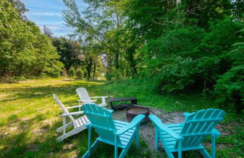 Walk to Water Access to Hiking Trails! - Foto 29