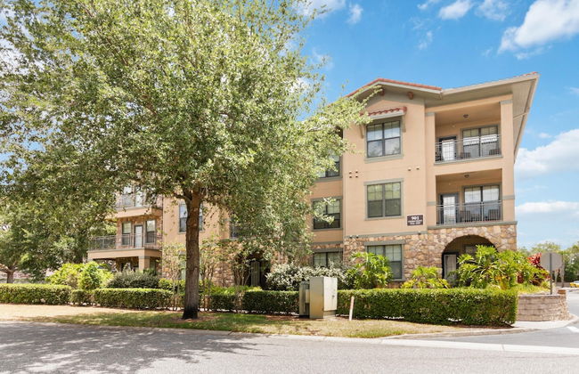 Bellissima Condo - Photo 31