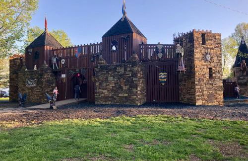 Modern 1BR Cabin w Hot Tub Near Carbondale - Foto 32