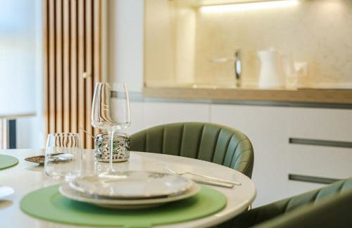 Tiny House Tower - Photo 5