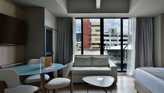 w Prestigious 2BR w/ Radiant Deco in Unicentro - Foto 4, Habitación