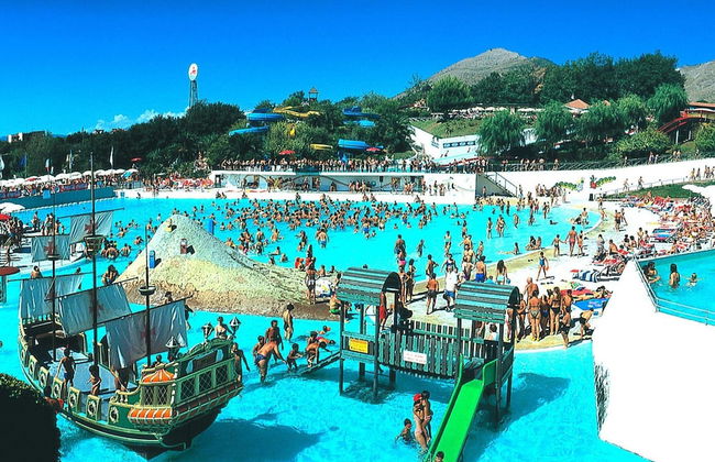 Holiday Village Caravelle Camping Vill, Ceriale - Foto 1