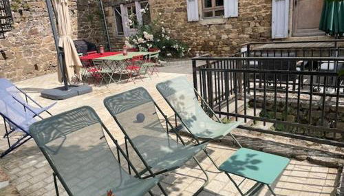 Maison en pierre avec vue imprenable dans le parc naturel du Pilat - Foto 3