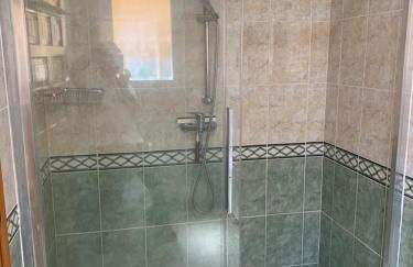 Tranquility, sun, breathtaking views & 7 minutes drive to sea - Foto 16