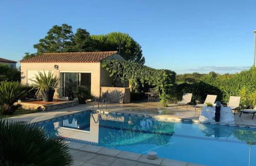 Maison agréable avec piscine à Entre-Vignes - Foto 2