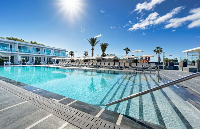 Ura Lara - Adults Only - Photo 39