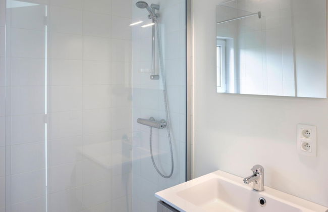 Modern Holiday Home, Near the Sea - Photo 6