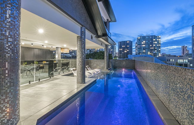 Nero Newstead - Photo 24