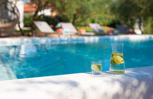 Margari Villas - Photo 4