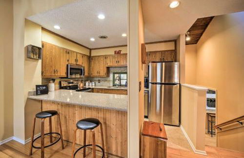 Sunny Sapphire Townhome with Resort Amenities! - Foto 9