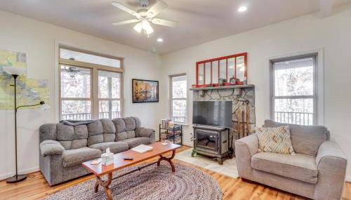 Waterfront Lake Anna Home Kayaks and Private Dock - Photo 5