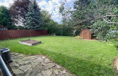 Home away from home with private yard - Foto 6