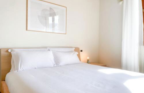 Villa Luminosa, Lake View & Private Parking - Foto 26