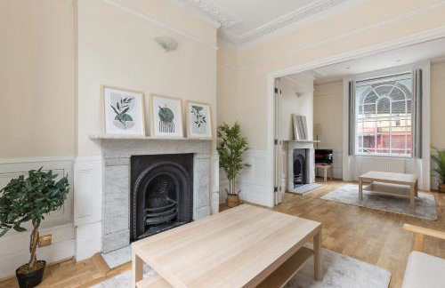 Parea Living - Spacious 4 Story House, Families, Big Groups - Foto 11