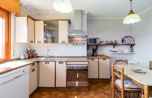 Encantadora casa con jardín cerca de Santillana del Mar - Foto 12