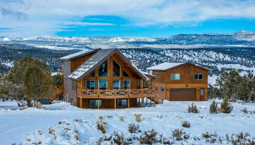 Copper Rock Ridge- Luxury, Pool Table, Hot Tub between Zion and Bryce - Foto 3