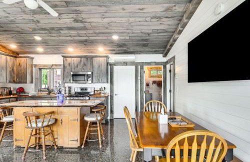 Cozy Cabin on Big Pine Lake with Dock and Fire Pit - Foto 14