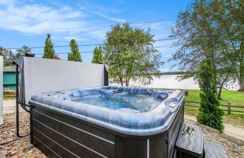 Sister Lakes Retreat Sleeps 17 Scenic View Hot Tub - Foto 3