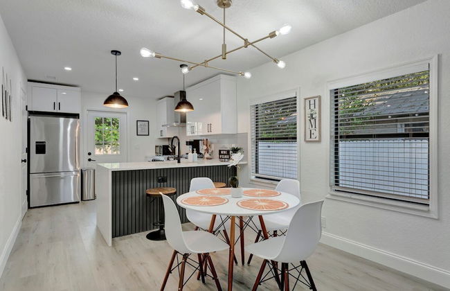 St. Pete Family Bungalow & Private Oasis - Foto 6