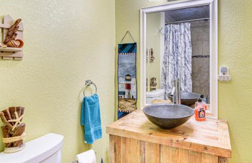 Less Than half Mi to Beach Access and Pier OBX Getaway - Foto 15