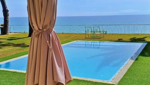 Preciosa casa al borde de un acantilado - Foto 2