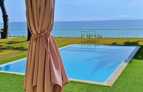 Preciosa casa al borde de un acantilado - Foto 2