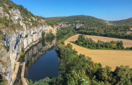 Les Trigones du Causse -Maison atypique avec Piscine Privée - Foto 37
