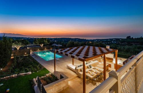 Estella Villa with Pool, Children Area, BBQ & Magnificent Views! - Photo 1