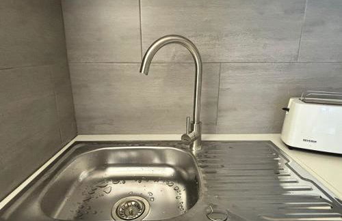 ClTY FLAT SAARLOUlS - Foto 11