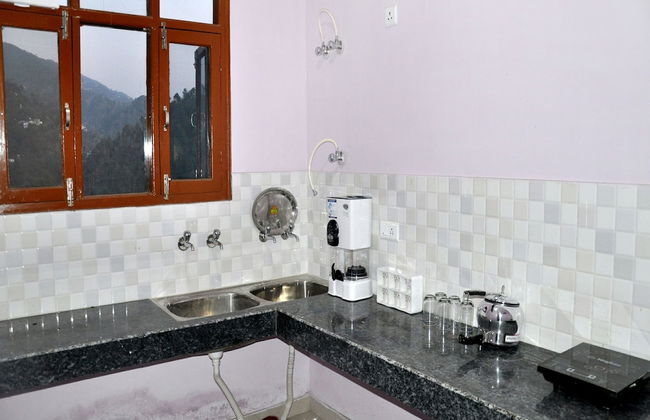 OYO 13319 Home Valley View Dharampur - Foto 9