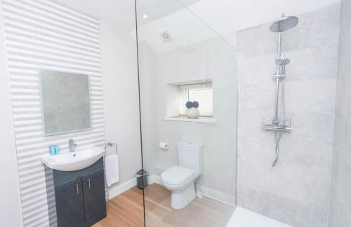 Stable Court Apartments - Foto 18