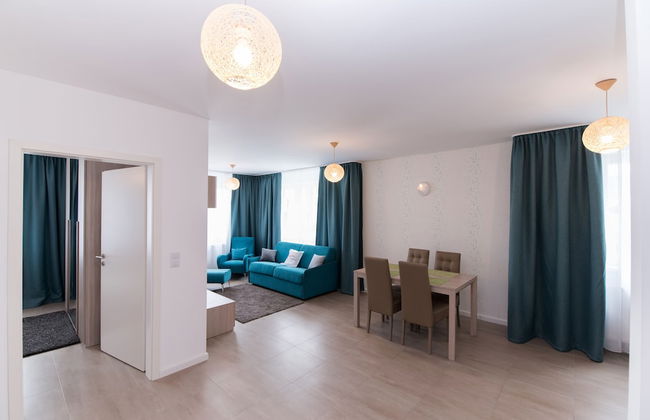 Thomas Apartments - Photo 22