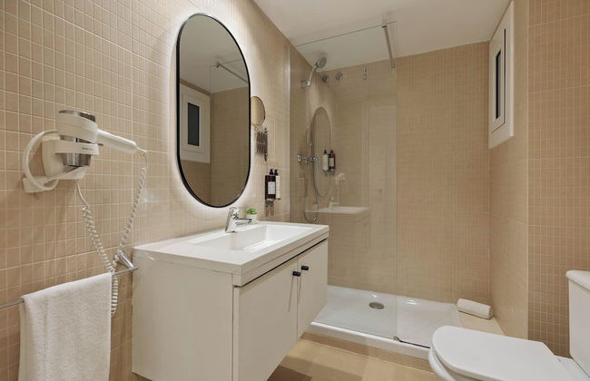 Sitges Group Beach Dreams - Photo 64