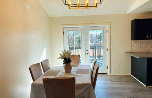 Pristine 3BR & 2bath Ranch style Near I-81 Hospitals & Downtown Martinsburg - Foto 9