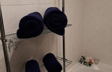 Schicke 2 Zimmer Wohnung ganz Zentral Und ruhig! Nähe Bahnhof! - Foto 31